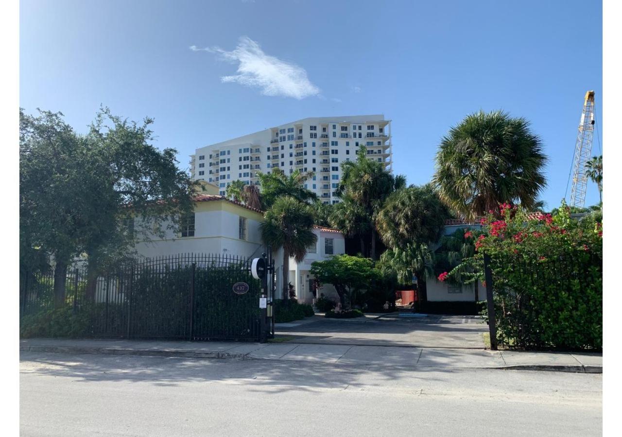 Miami River Inn By Renzzi Exterior photo